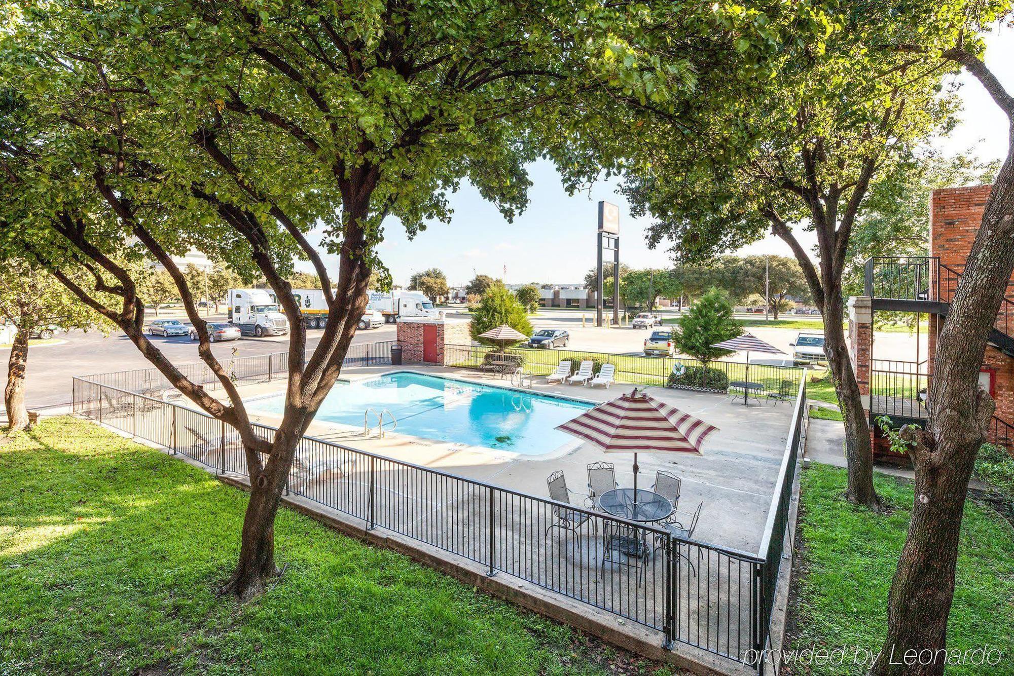 Econo Hospedaje Airport I-35 North Farmers Branch Exterior foto